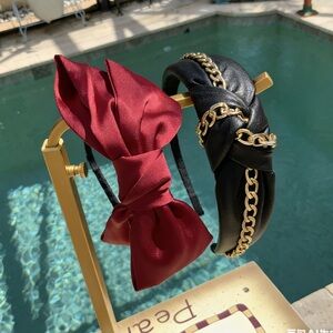 Lot (2) Elegant Black and Red Headband Set